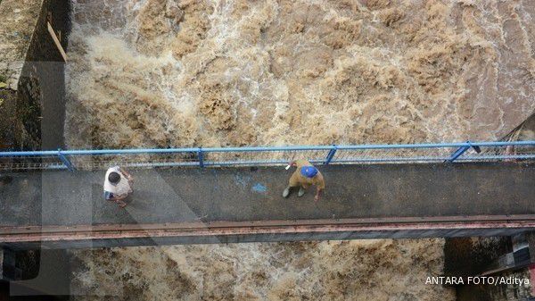 Bupati Bogor pinjam alat normalisasi sungai ke DKI