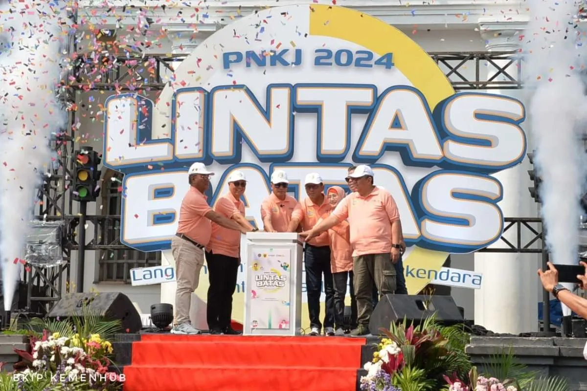 Kick Off PNKJ 2024, Menhub Ingatkan Masyarakat Pentingnya Keselamatan Berkendara