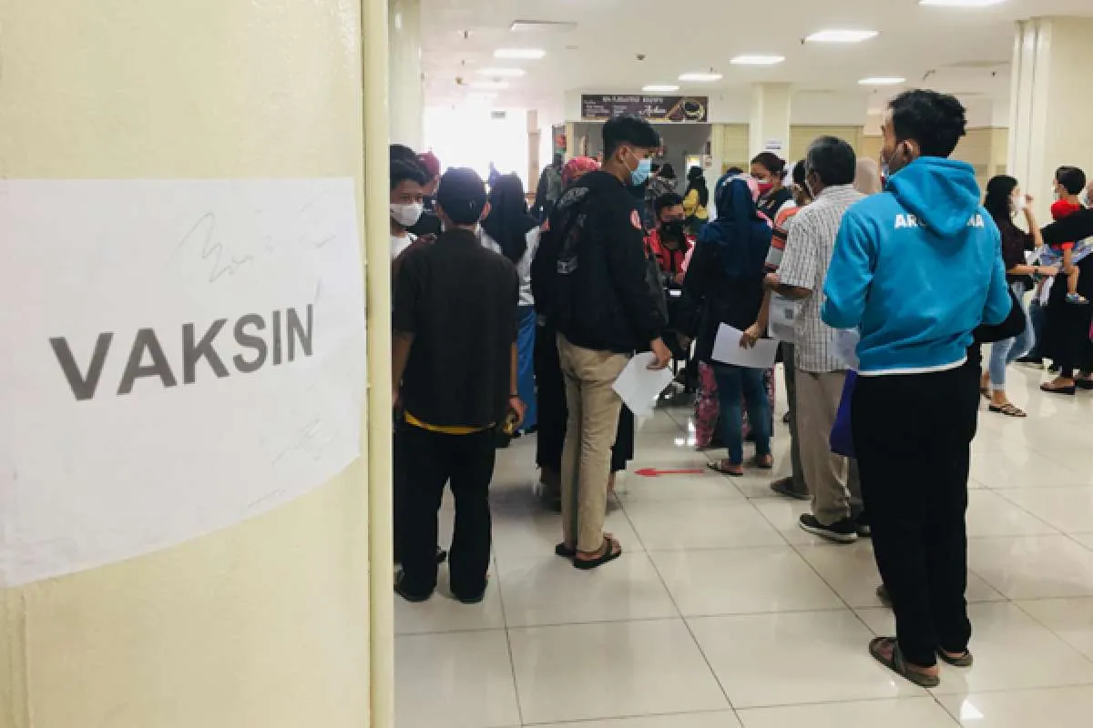 Kasus corona di Indonesia, 10 Oktober: Makin turun di bawah seribu kasus