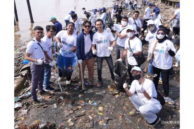 Milenial Bukit Asam (PTBA) Berpartisipasi di BUMN Environmental Movement