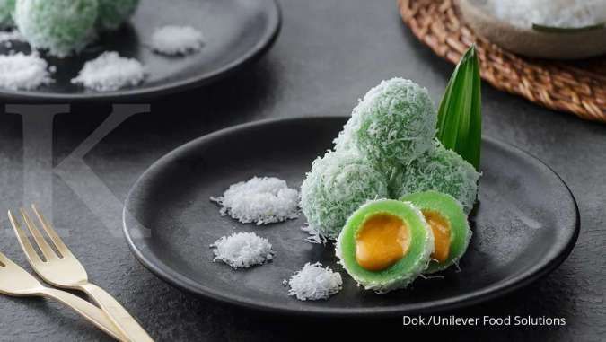 Unik! Ini Cara Bikin Klepon Tepung Ketan Isi Salted Egg yang Meleleh