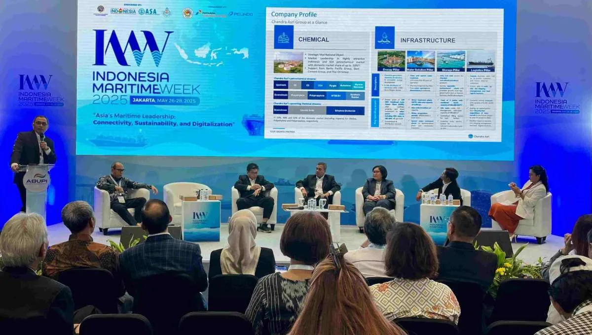 Chandra Asri Kenalkan Layanan Kepelabuhanan dan Logistik di IMW 2025