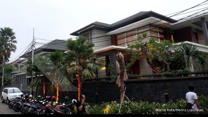 KPK geledah rumah Ratu Atut di Bandung