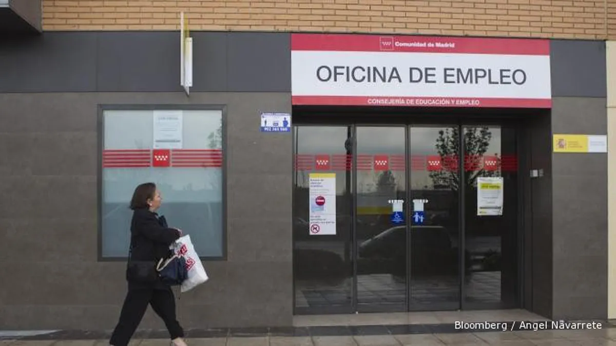 Menkeu Spanyol bantah tengah mencari bailout