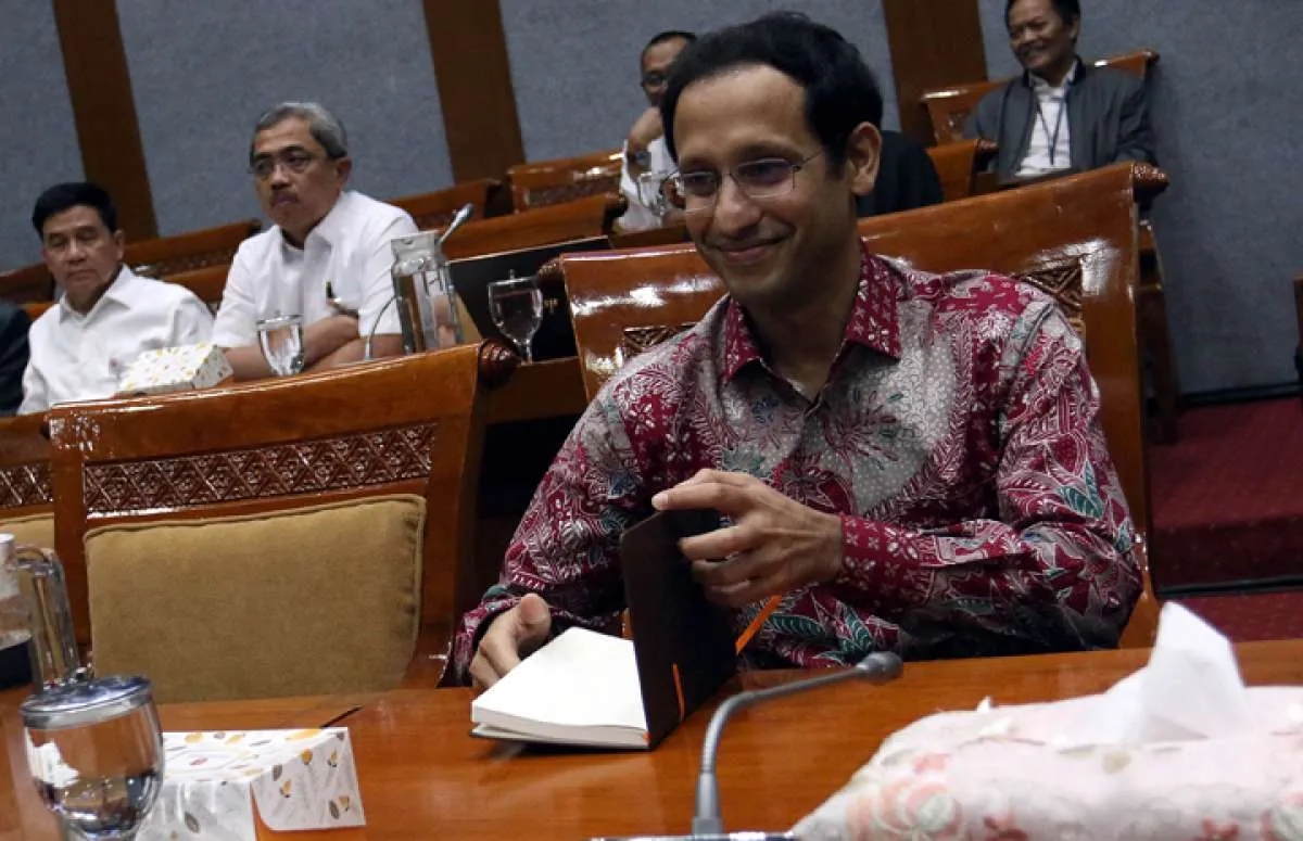 Nadiem janjikan tunjangan khusus bagi guru terdampak banjir selama tiga bulan