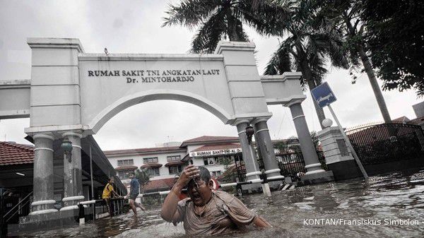 Floods cause chaos across Greater Jakarta