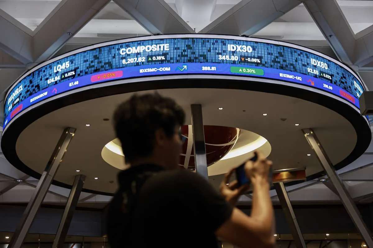 IHSG Turun 4 Hari Beruntun Jadi 6.185 pada Senin (27/7), Net Sell Asing Berlanjut