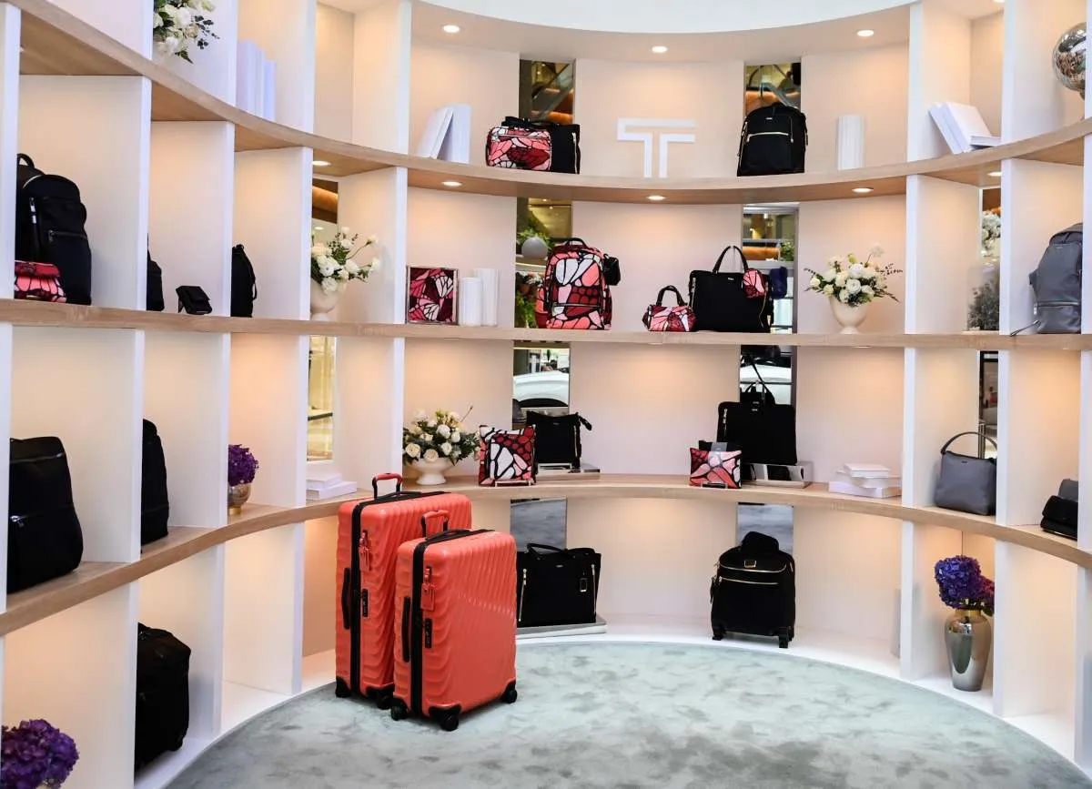 TUMI Meriahkan Peluncuran Koleksi Voyageur lewat Instalasi Pop-Up Unpack Tomorrow