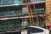 Pengangguran dan Risiko Utama Perekonomian