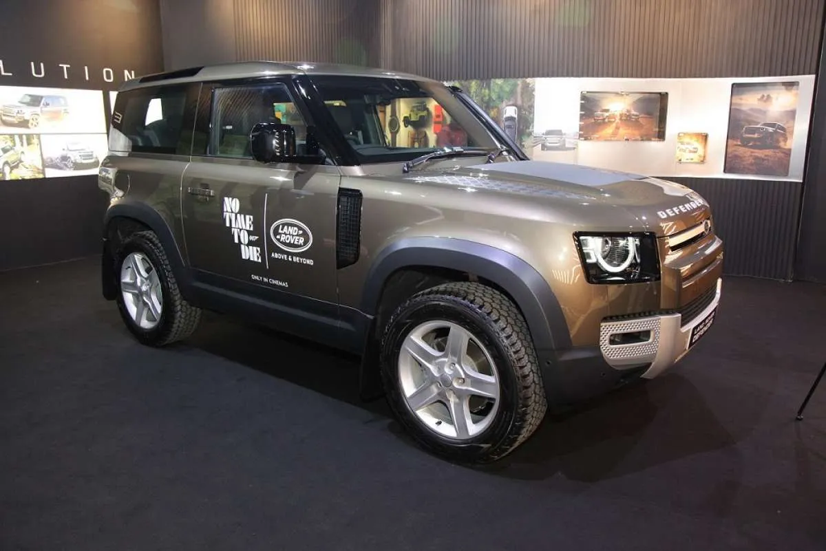 Land Rover Indonesia Resmi Membuka Pop Up Display di Pondok Indah Mall 3