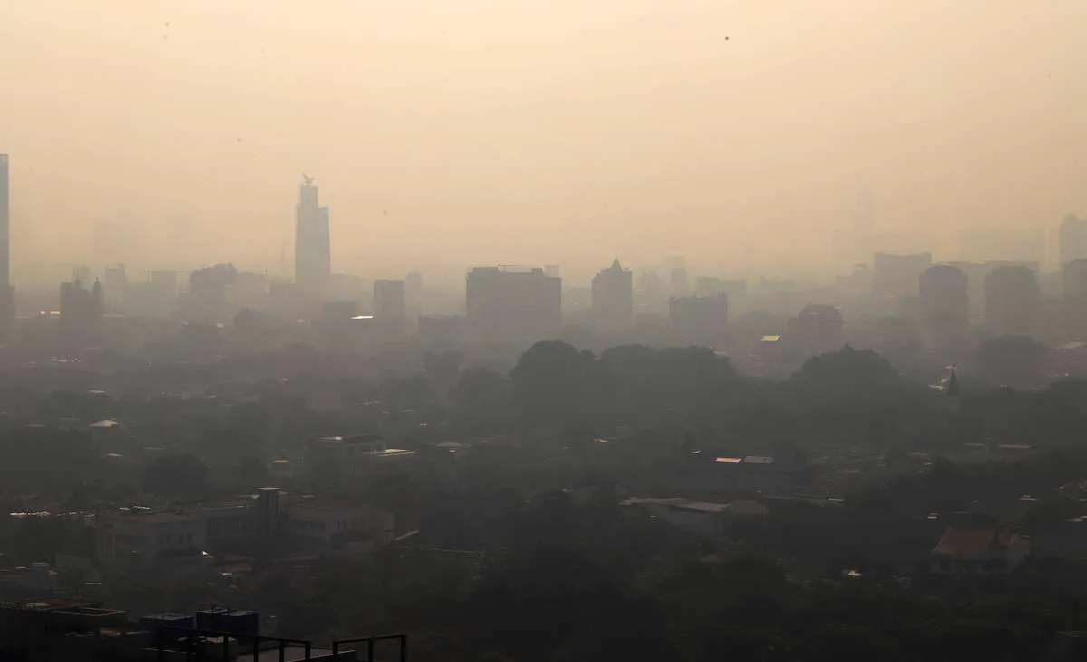 Ancaman Mikroplastik di Udara Jakarta & 17 Kota Lain: Catat Dampak untuk Kesehatan