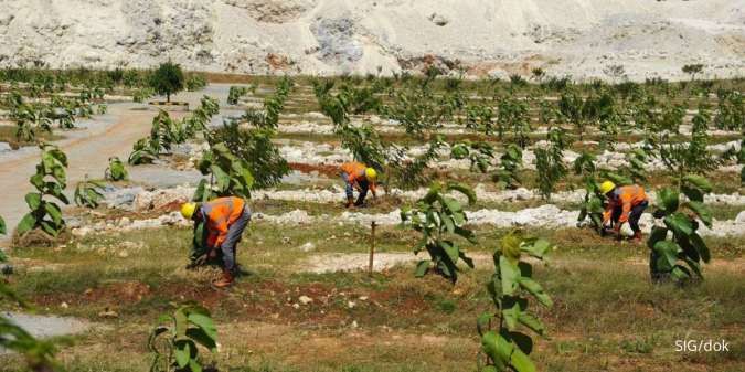 Semen Indonesia Tanam 500.000 Lebih Pohon di Lahan Bekas Tambang Pabrik Tuban