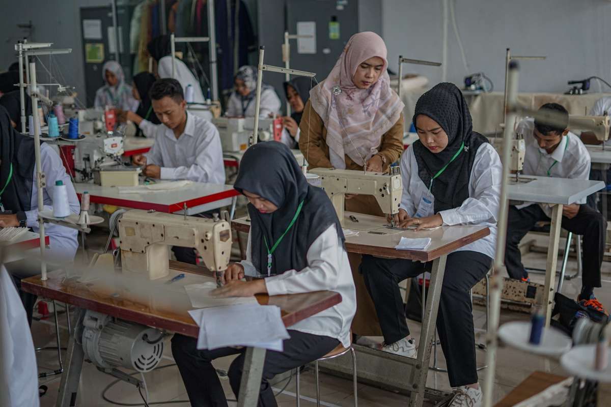 Buruh Menuntut Kenaikan Upah 2026 Sebesar 8%