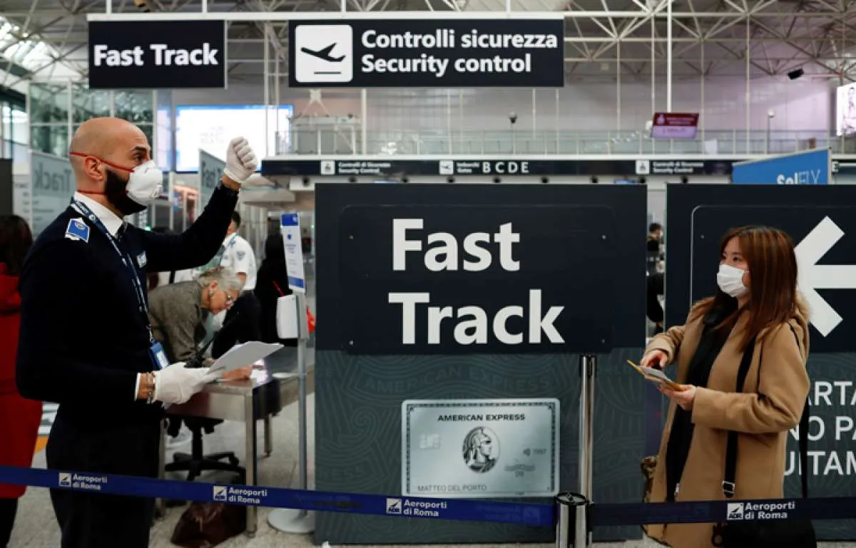 Italia menutup bisnis non strategis hingga 3 April, supermarket dan bank tetap buka