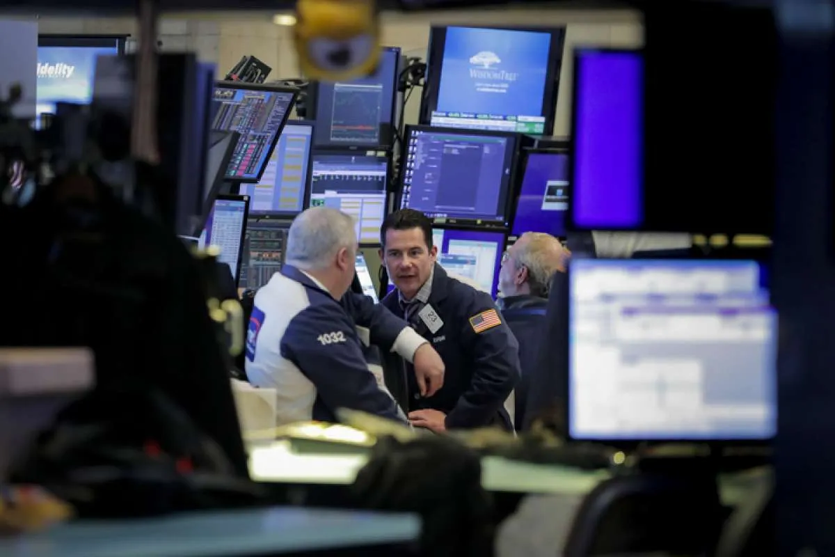 Wall Street melemah, indeks S&P 500 mencatat kuartal terburuk sejak 1938