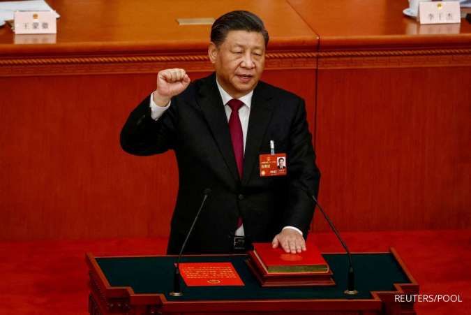 Xi Jinping Ragu-Ragu Perintahkan Penyatuan Militer dengan Taiwan di 2027?