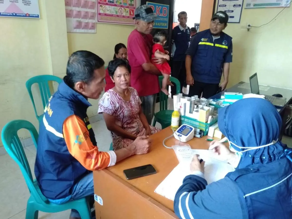 Banjir Demak: Pusat Krisis Kesehatan Sediakan Obat-obatan & Peralatan Semprot Nyamuk