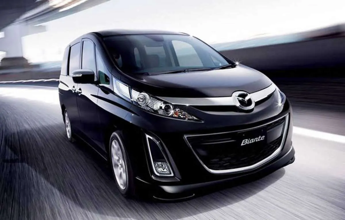Harga mobil bekas Mazda Biante mulai dari Rp 135 juta