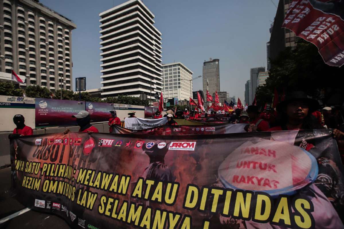 MK Tolak Gugatan Buruh, UU Cipta Kerja Berlaku