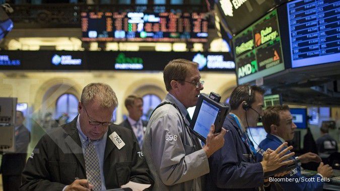 Akhir pekan, Wall Street ditutup beragam