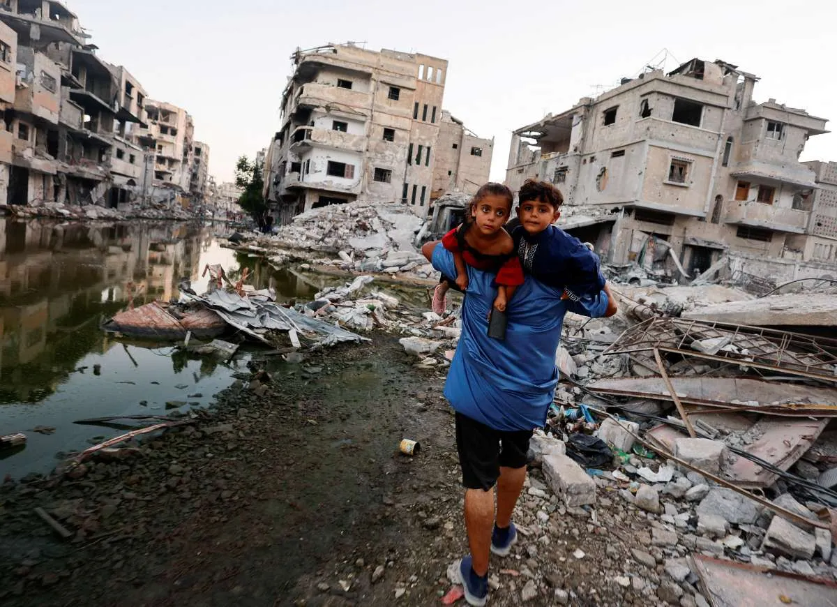 Serangan Israel di Gaza Menewaskan Lebih dari 42.000 Warga Palestina