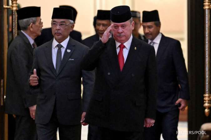 Raja Malaysia Titahkan Setop Pembelian Helikopter Black Hawk, Ada Apa?