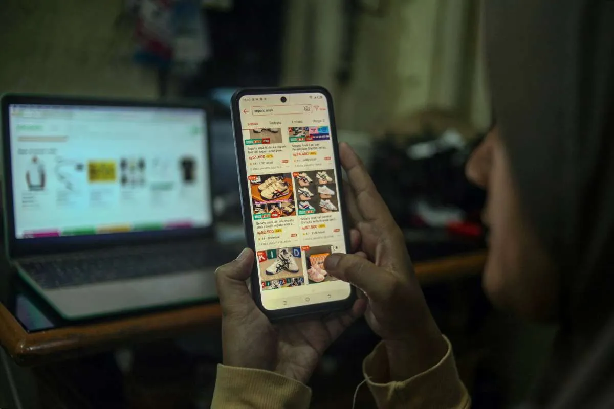 Diduga Monopoli Jasa Pengiriman di Marketplace, KPPU Periksa Shopee