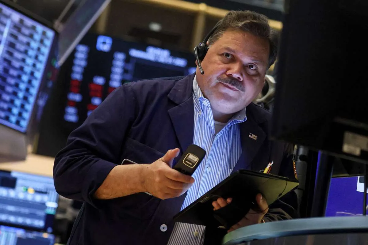 Wall Street Dibuka Datar, Investor Menilai Risalah The Fed
