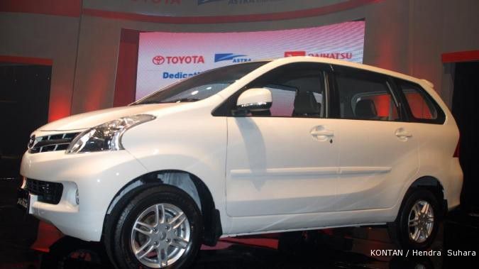 Penjualan Auto 2000 naik 31,9%