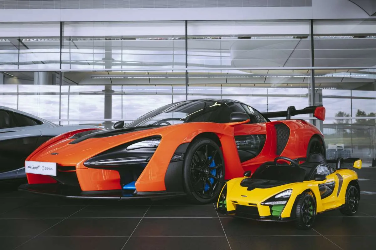Hypercar McLaren Senna meluncur dalam versi mungil, intip fiturnya