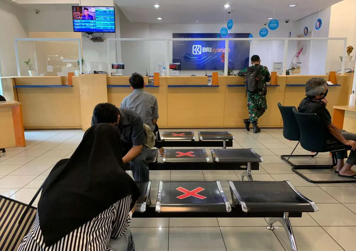 Cermati, ini dampak merger bank BUMN syariah pada saham BRISyariah (BRIS) 