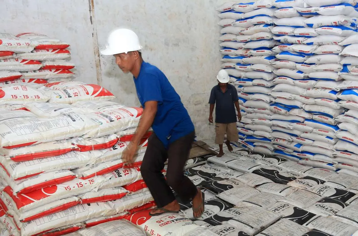  Pupuk Kaltim Pastikan Pasokan Pupuk Sambil Perkuat Program TJSL