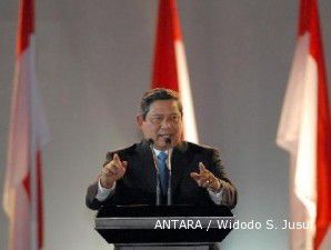 SBY langsung respon pengaduan Ketua Mahkamah Konstitusi.