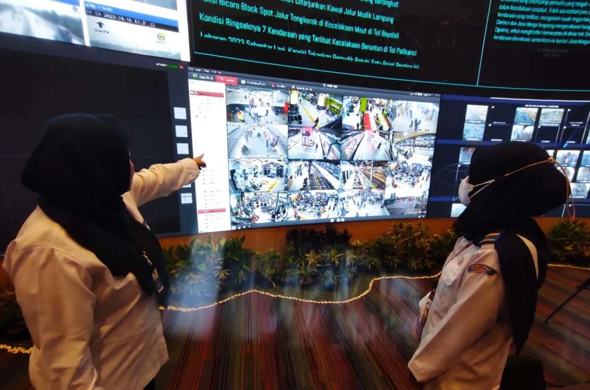 H-7 Kemarin, Penumpang Angkutan Umum Melonjak, Pergerakan Mobil Pribadi Masih Landai