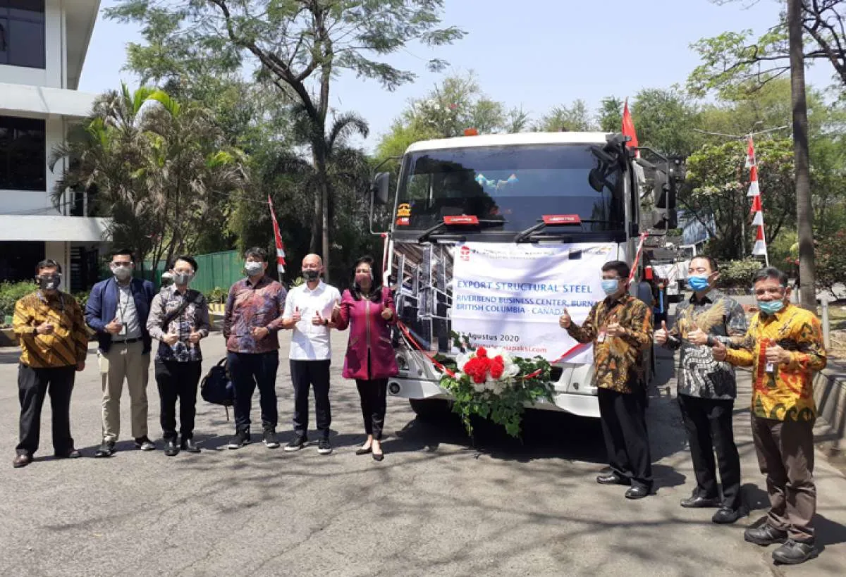 Perluas pasar mancegara, Gunung Raja Paksi (GGRP) lakukan ekspor perdana ke Kanada