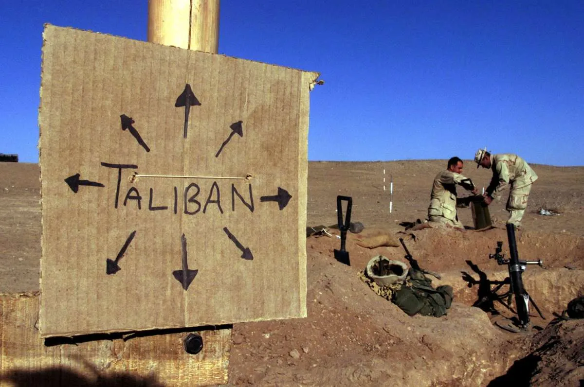 Pasukan Taliban kini mengusai hampir separuh wilayah Afghanistan