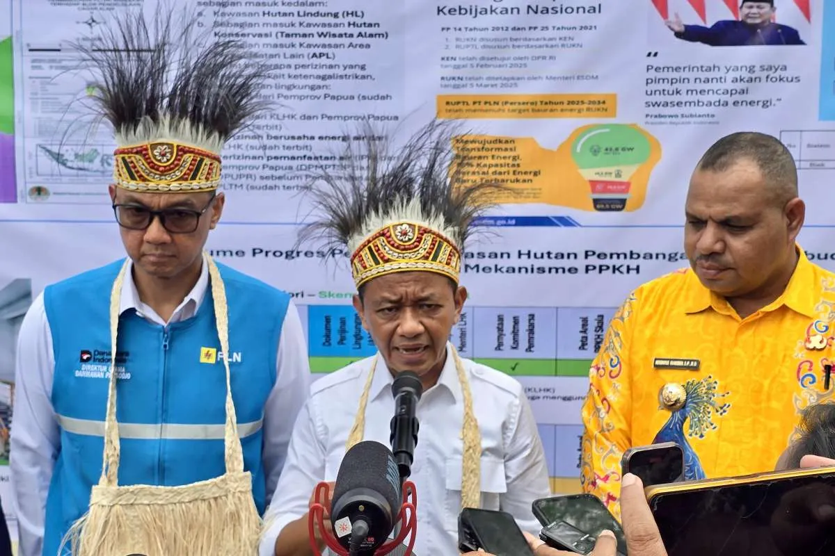 PLN Membangun Pembangkit Listrik Tenaga Minihidro 1,2 MW di Supiori Papua