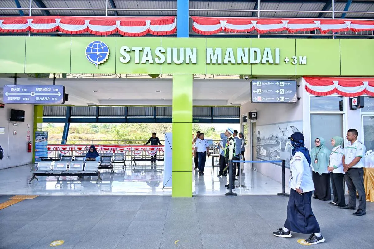 Kemenhub Akan Integrasikan Stasiun KA Sulawesi Selatan dengan Pelabuhan dan Terminal
