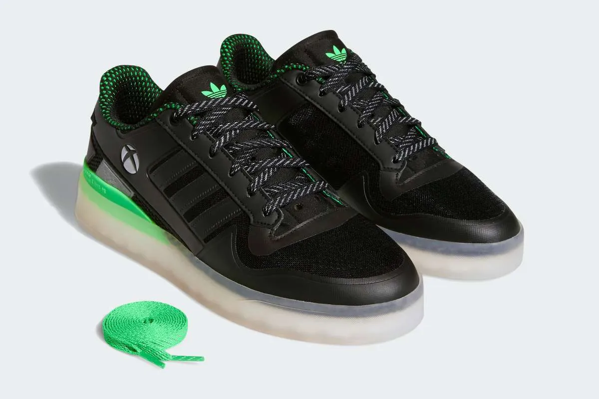 Adidas Kolaborasi dengan Xbox Rilis Sepatu Spesial Ulang Tahun ke-20, Ini Harganya