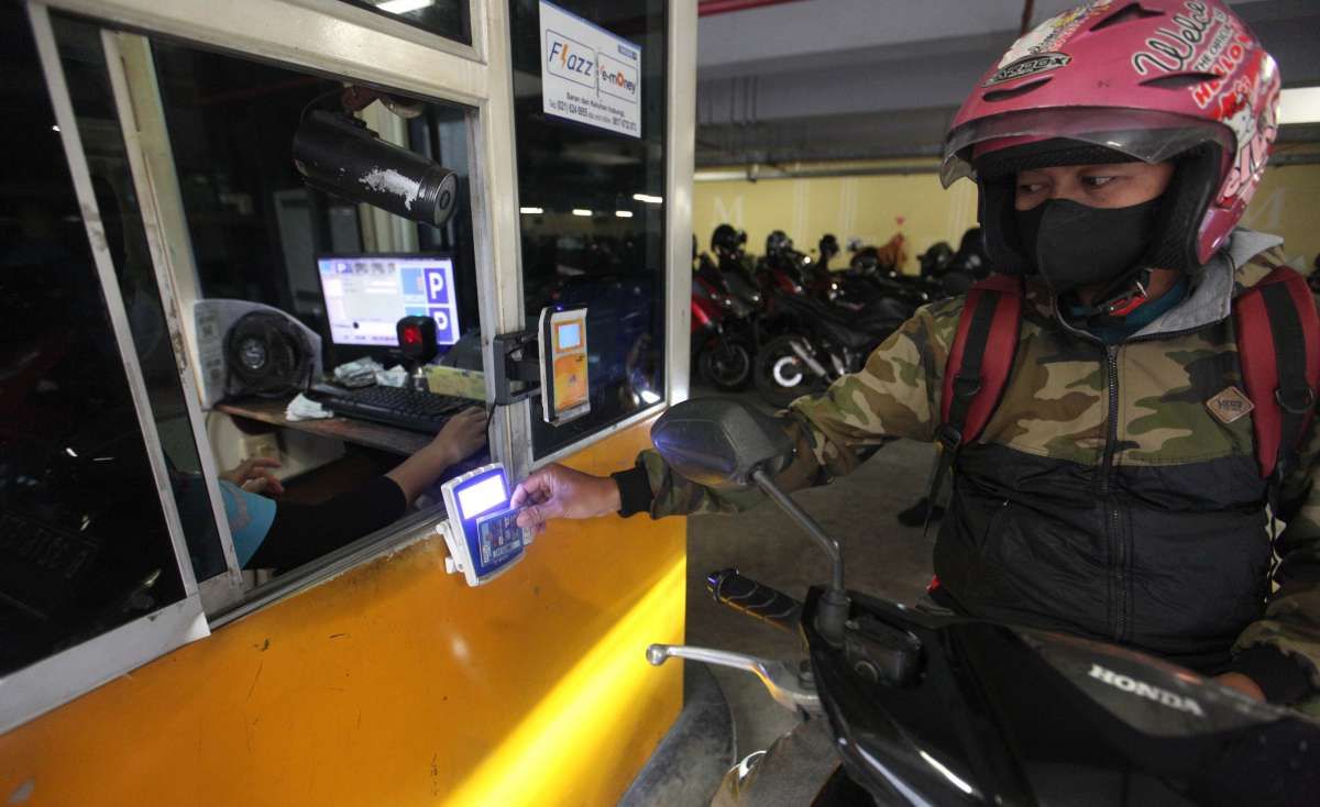 Limit Saldo Uang Elektronik Naik Menjadi Rp 20 Juta