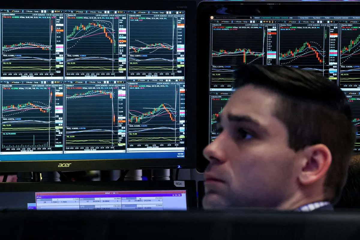 Wall Street Naik Didorong Saham Alphabet, Fokus Investor Beralih ke Data Payrolls