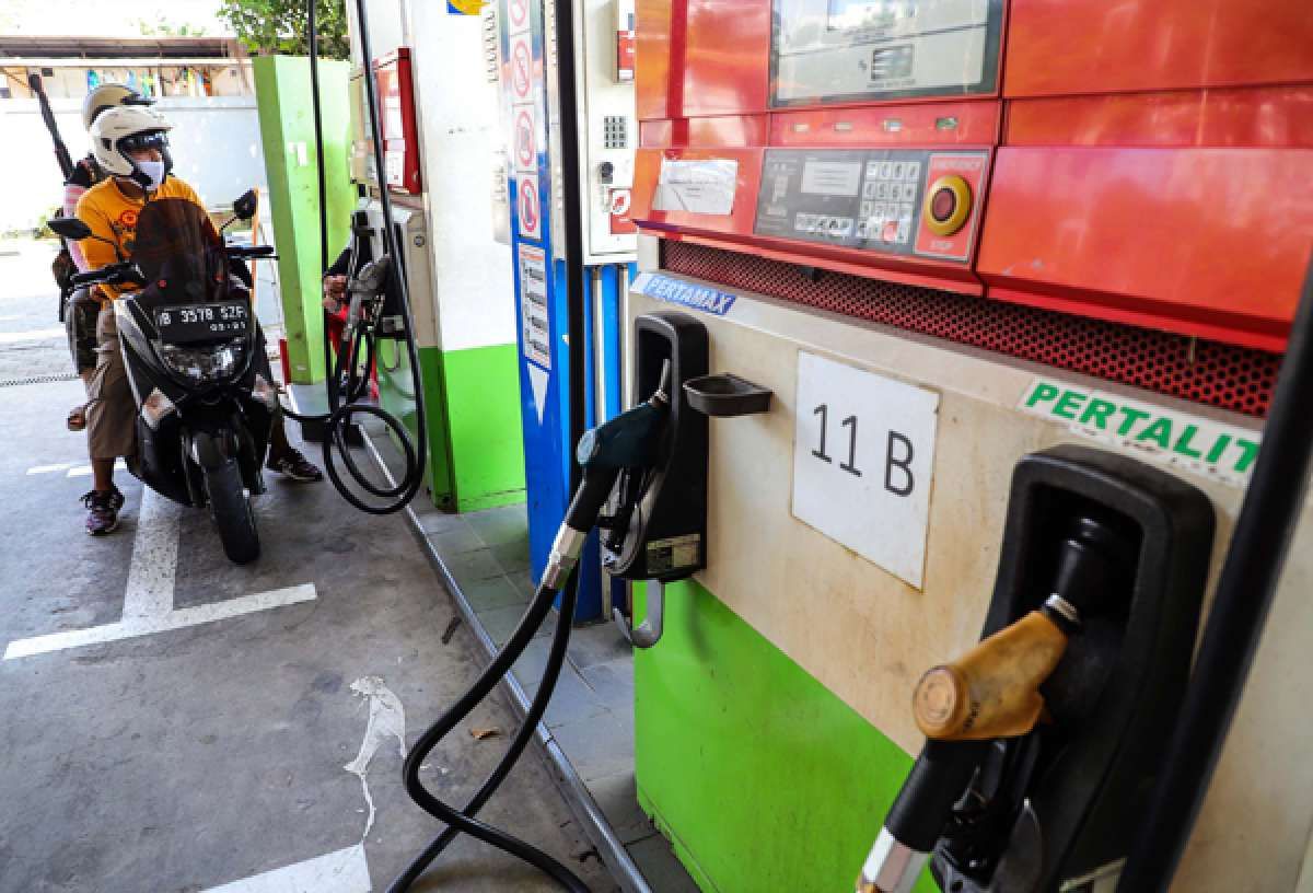 Pengurangan bensin Premium dan Pertalite