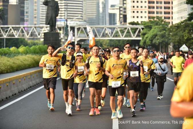 Bank Neo Commerce &Komunitas SELARI Bersama Ayobantu.com Gelar Running The X-TraMiles