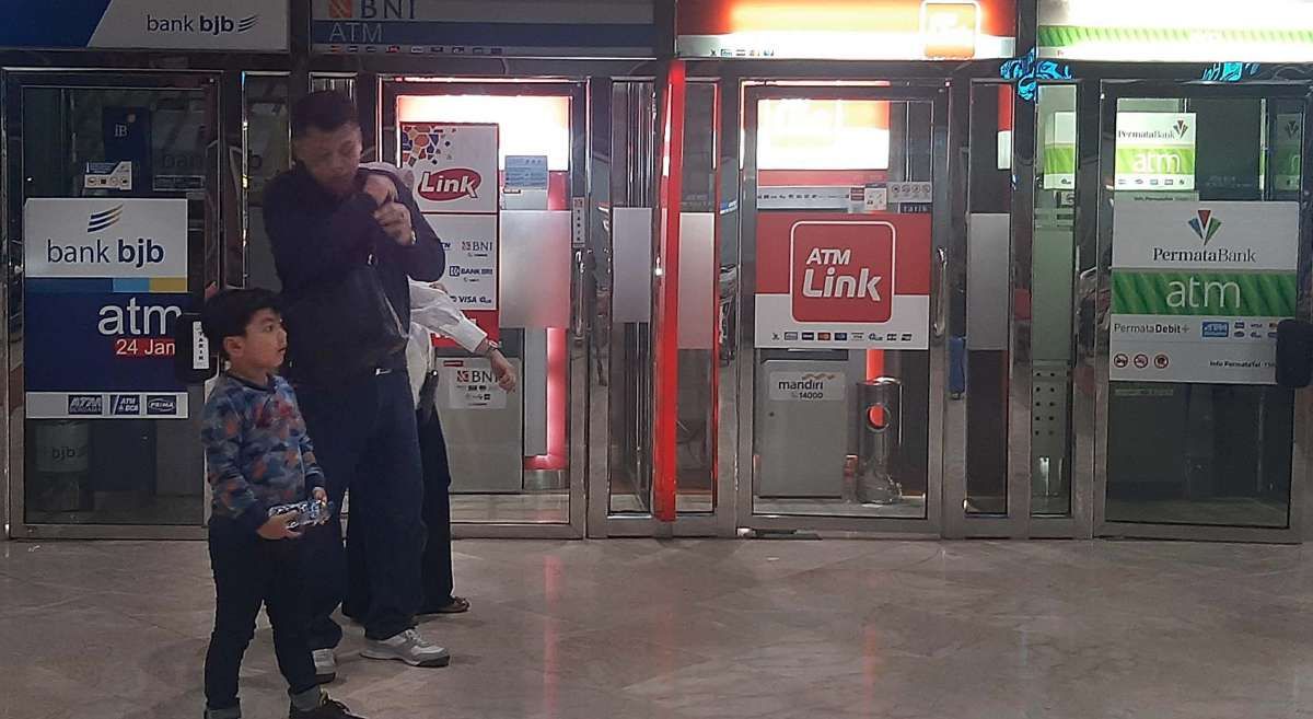 Likuiditas Perbankan dari Dana Masyarakat Masih Memadai