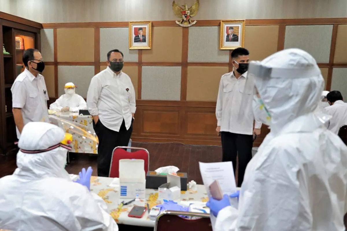 PNS mulai berkantor 5 Juni 2020, rapid test Covid-19 secara massal dikebut