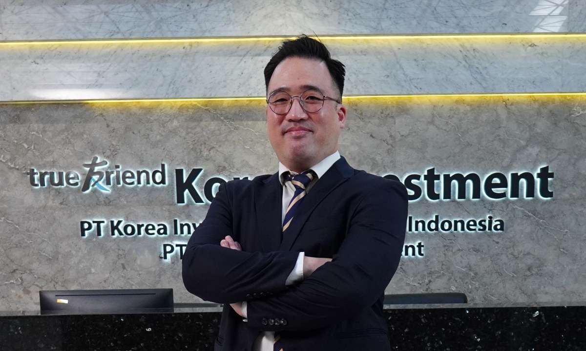 Direktur KISI Sekuritas Seok Mo Yang: Selalu Bersikap Cermat Saat Investasi