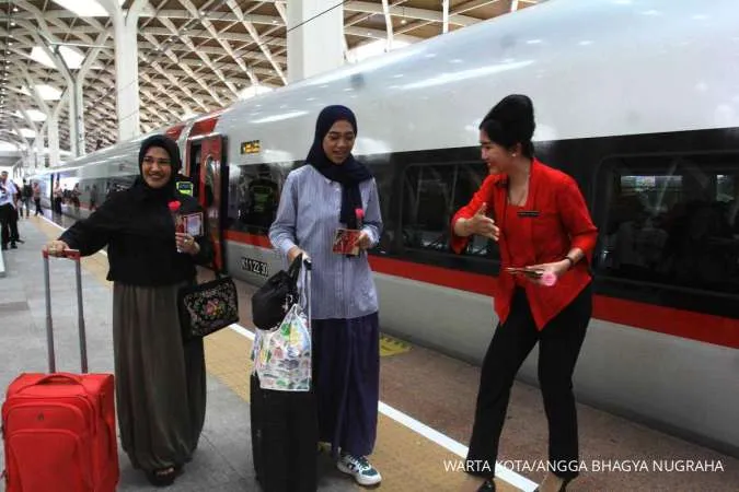 Libur Sekolah, Penumpang Rombongan Whoosh Bisa Dapat Diskon hingga 20%