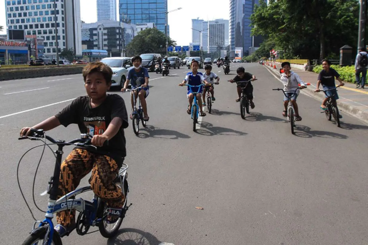 Begini cara bantu anak hadapi stres selama pandemi virus corona