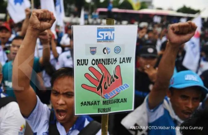 Indonesia unions hold protests over planned labour reform