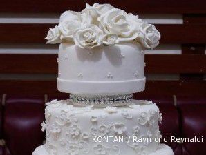 Selain enak, kue pengantin harus indah dan unik